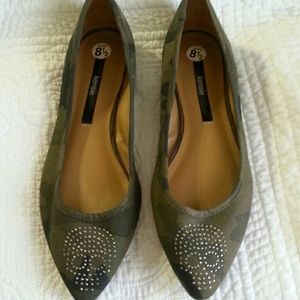 Kenzie camouflage with skull flats!!!  SO AWESOME!